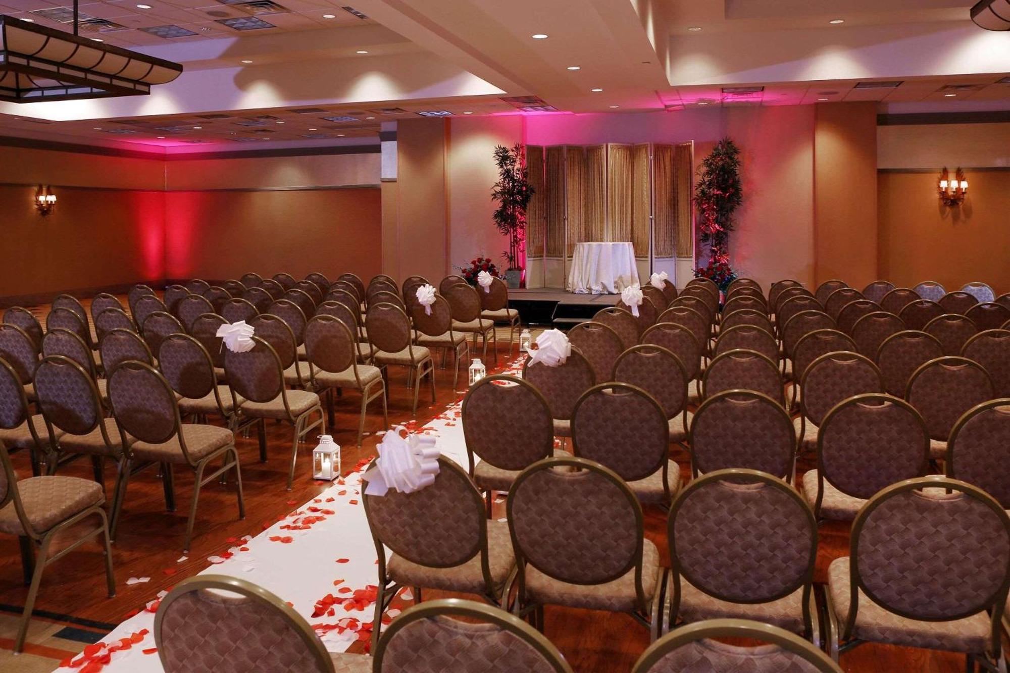 Radisson Hotel Philadelphia Northeast Trevose Exterior photo