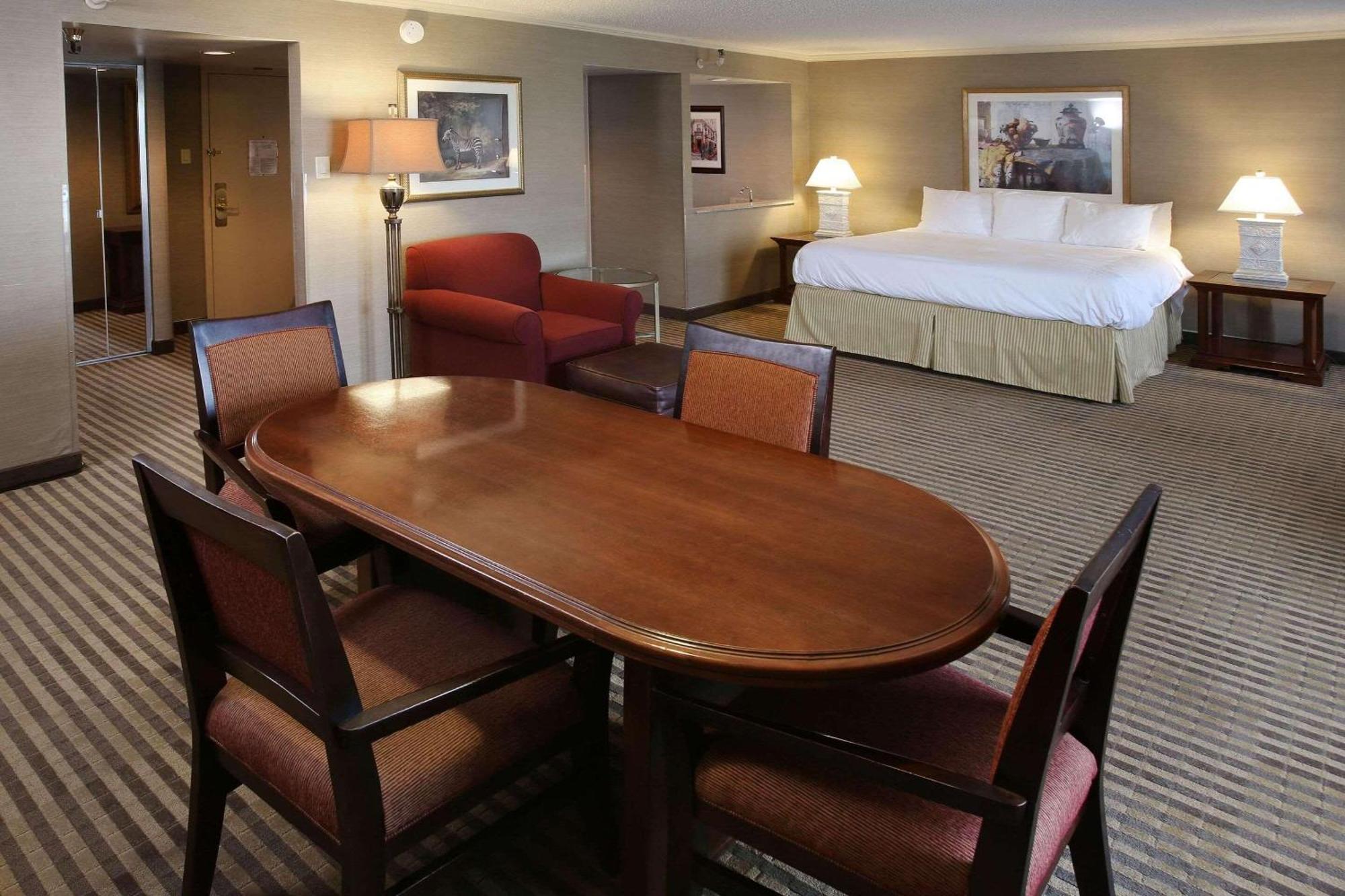 Radisson Hotel Philadelphia Northeast Trevose Exterior photo